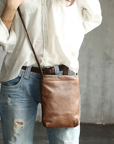 Quilted Leather Crossbody Bag in Cream for a Classic and Elegant AppearanceStylish LEATHER WOMEN Mini Crossbody Purse Small SHOULDER BAG FOR WOMEN